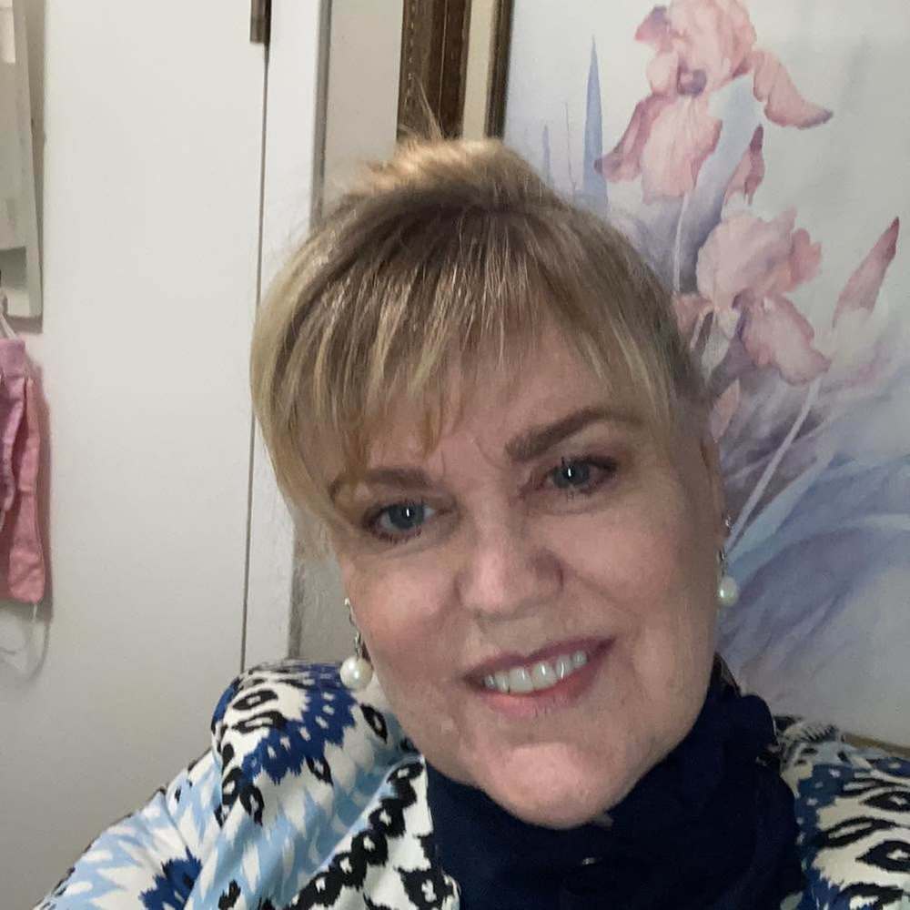 Meet your Posher, Yvonne